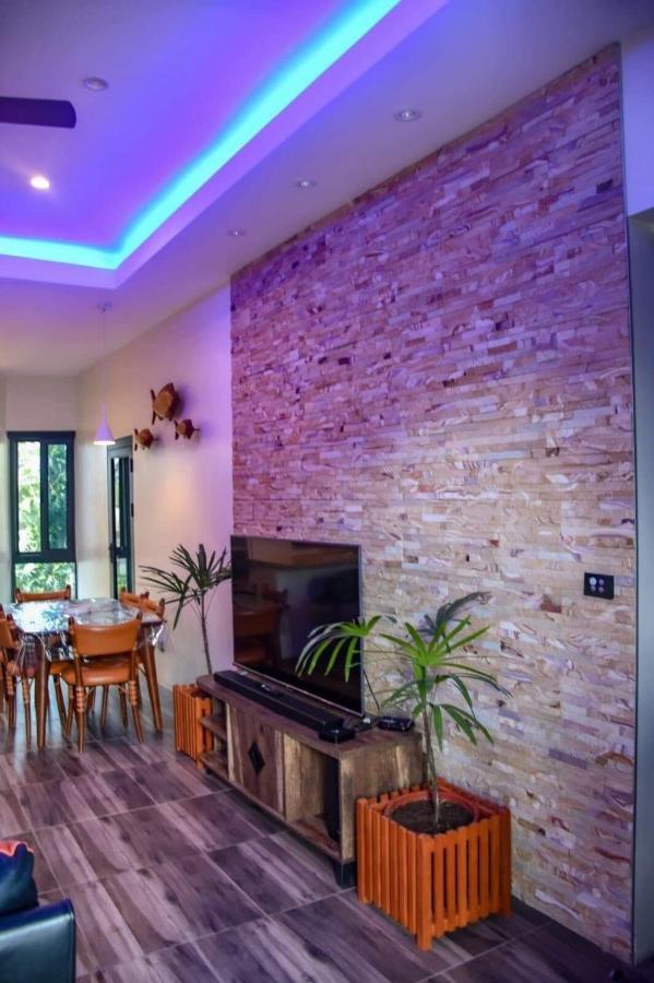 Breeze Apartments Nadi Bagian luar foto