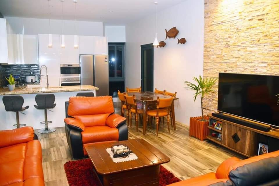 Breeze Apartments Nadi Bagian luar foto