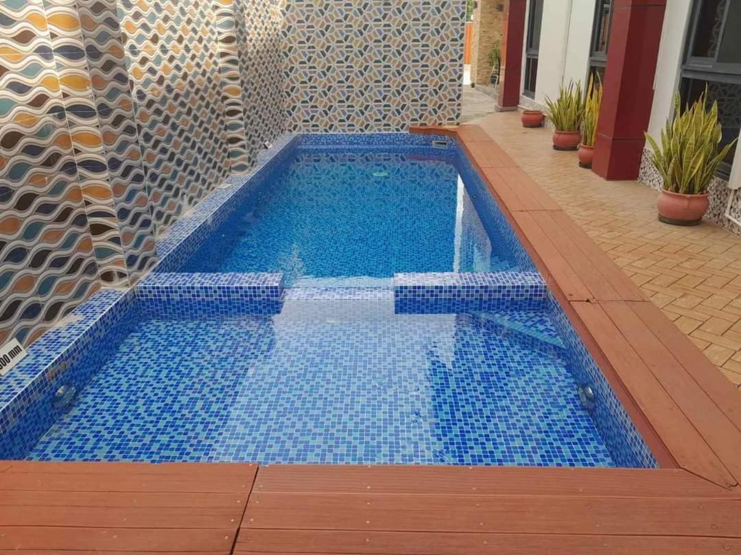 Breeze Apartments Nadi Bagian luar foto