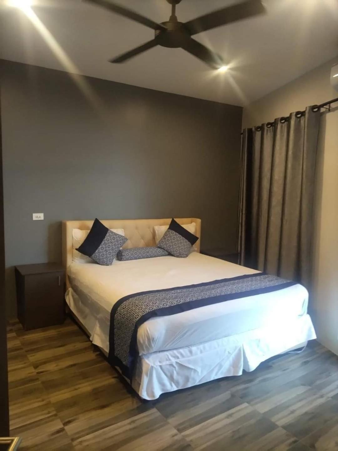 Breeze Apartments Nadi Bagian luar foto